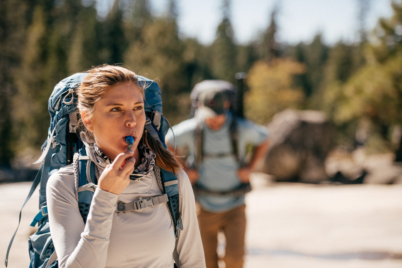 Bottle or bladder when hiking